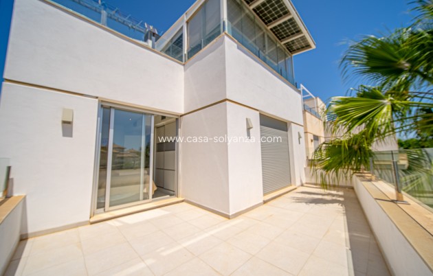 Resale - Villa - Orihuela Costa - Lomas de Cabo Roig