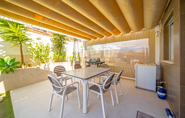 Resale - Villa - Orihuela Costa - Lomas de Cabo Roig