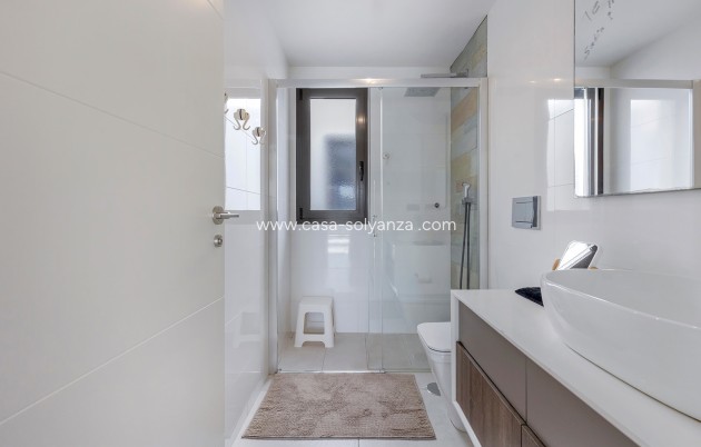 Resale - Villa - Orihuela Costa - Lomas de Cabo Roig