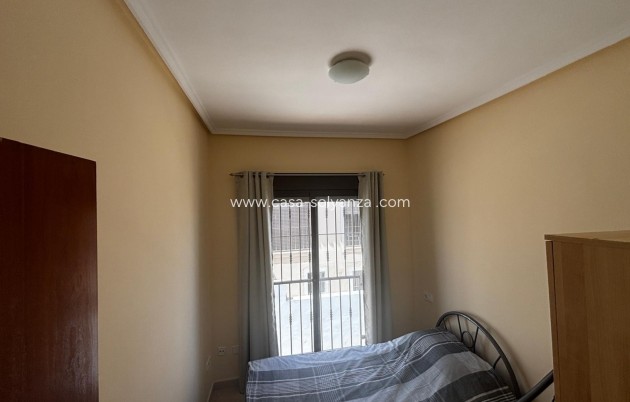 Resale - Villa / Detached - Ciudad Quesada