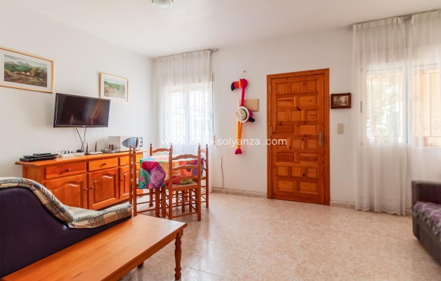 Resale - Townhouse - Torrevieja - Torretas