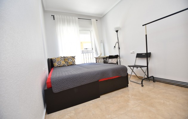 Reventa - Apartamento / piso - Formentera del Segura