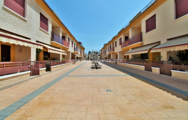 Wiederverkauf - Stadthaus - Los Desamparados