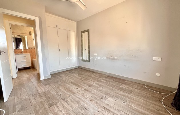 Resale - Villa - San Miguel de Salinas - Inland