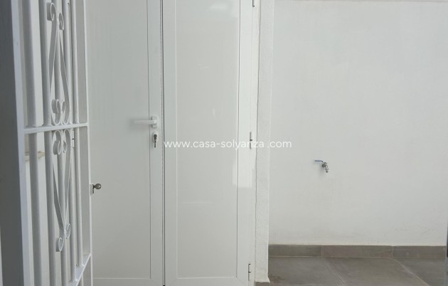 Reventa - Bungalow - Torrevieja - El chaparral