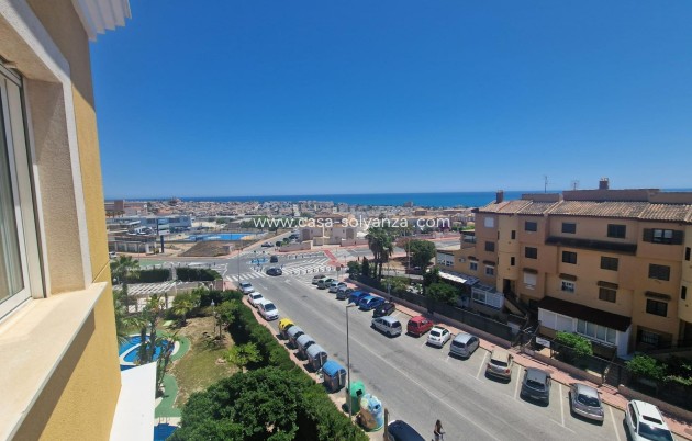 Resale - Apartment / flat - Torrevieja - Torreblanca