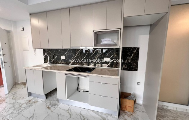 Revente - Appartement - Torrevieja - Center