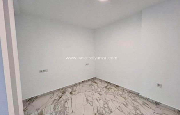 Revente - Appartement - Torrevieja - Center