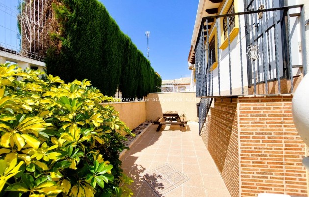 Revente - Villa - Orihuela Costa - Costa Blanca