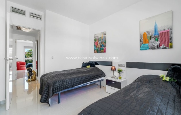 Resale - Bungalow - Punta Prima - Costa Blanca
