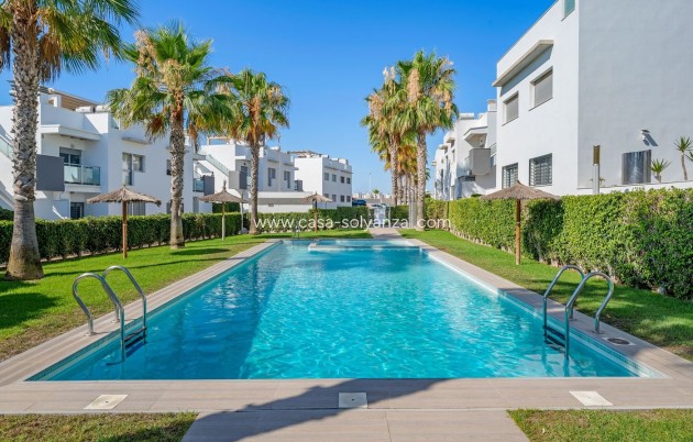 Resale - Bungalow - Punta Prima - Costa Blanca