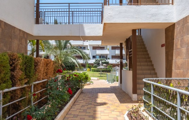Wiederverkauf - Wohnung - Orihuela Costa - Costa Blanca