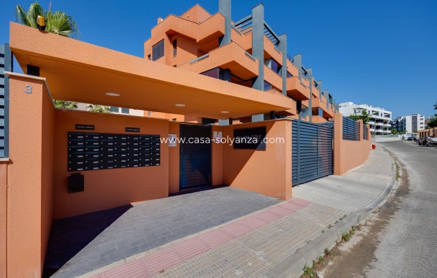 Wiederverkauf - Wohnung - Orihuela Costa - Villamartín