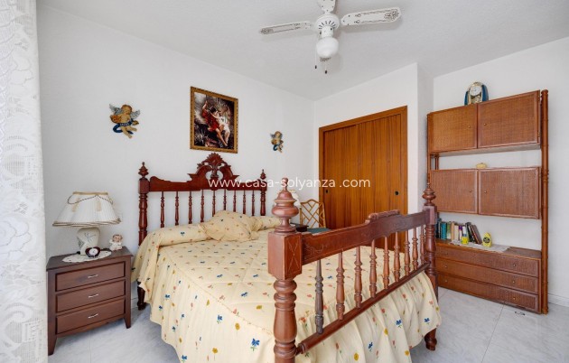 Resale - Apartment / flat - Torrevieja - Playa del Cura