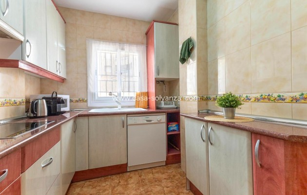 Reventa - Apartamento / piso - Torrevieja - Center