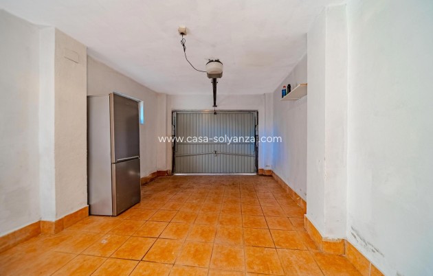 Resale - Villa - Orihuela Costa - La Zenia