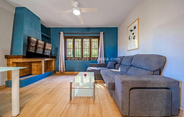 Resale - Villa - Orihuela Costa - La Zenia