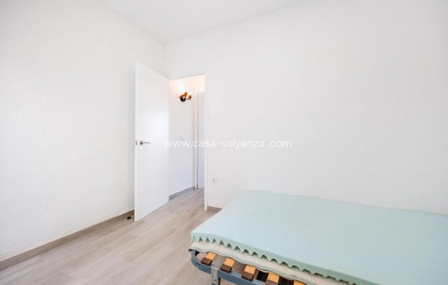 Revente - Appartement - Torrevieja - La Siesta