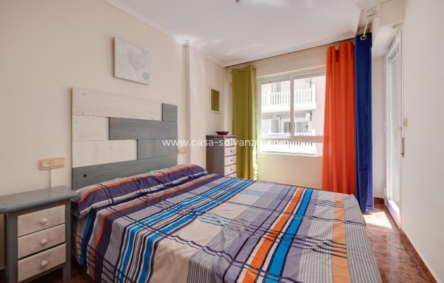 Resale - Apartment / flat - Torrevieja - Center