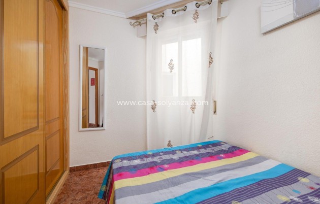 Resale - Apartment / flat - Torrevieja - Center