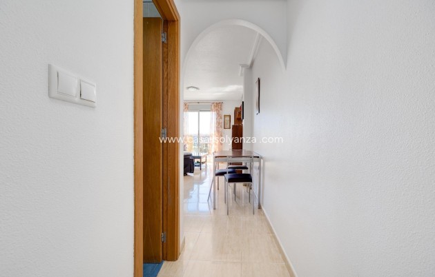 Resale - Apartment / flat - Torrevieja