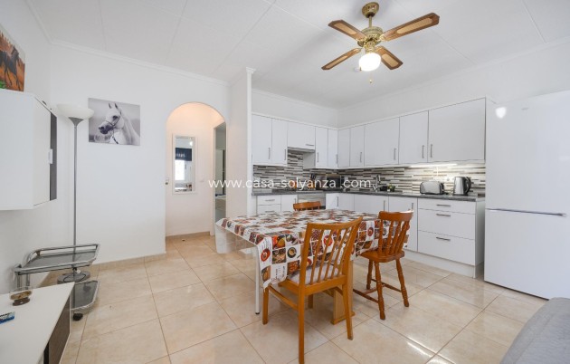 Resale - Townhouse - Torrevieja - La Siesta