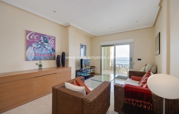 Resale - Apartment / flat - Torrevieja - Paseo Maritimo