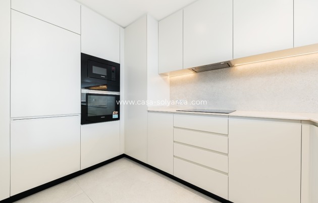 Herverkoop - Apartment - Penthouse - Torrevieja