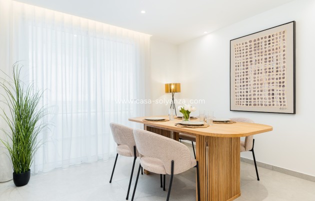 Herverkoop - Apartment - Penthouse - Torrevieja