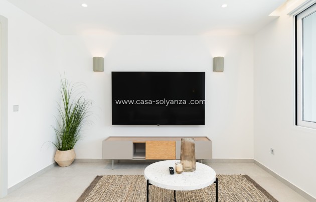 Herverkoop - Apartment - Penthouse - Torrevieja