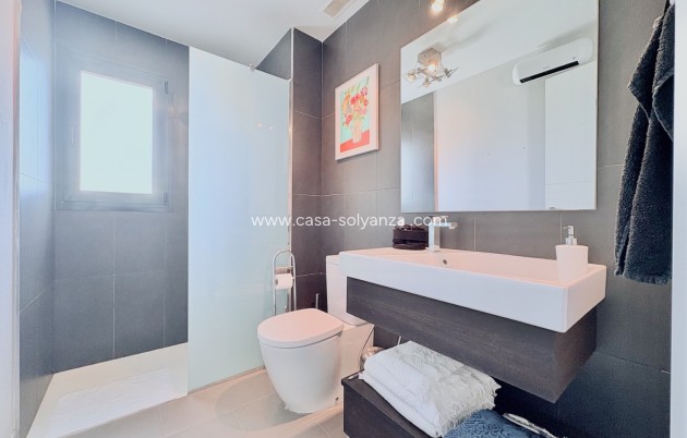 Resale - Apartment / flat - Orihuela Costa - Costa Blanca