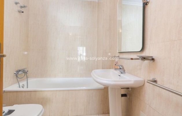 Resale - Apartment / flat - Torrevieja - Costa Blanca