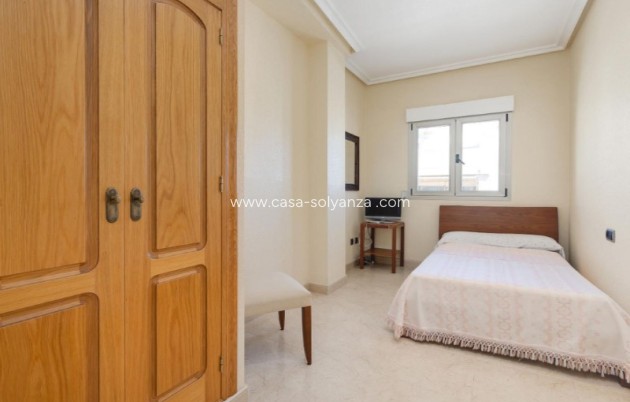Resale - Apartment / flat - Torrevieja - Costa Blanca