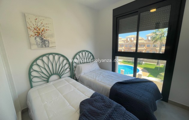 Resale - Apartment / flat - Orihuela Costa - Villamartín