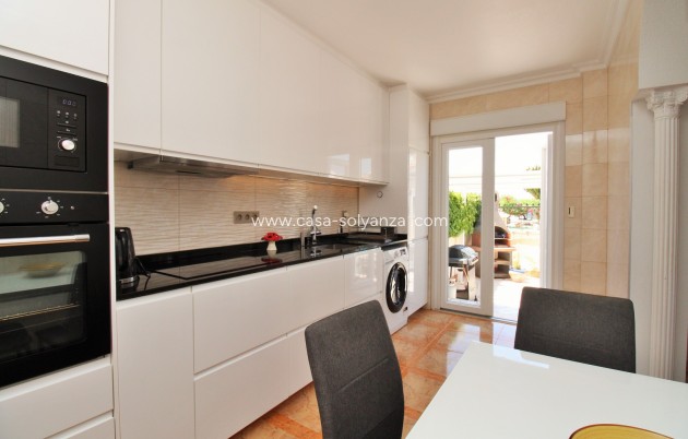 Reventa - Apartamento / piso - Villamartin - PAU 8