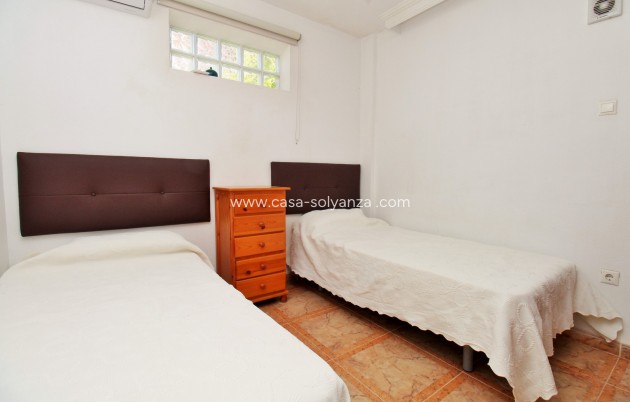 Reventa - Apartamento / piso - Villamartin - PAU 8