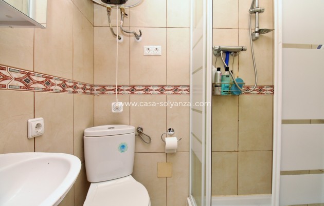 Reventa - Apartamento / piso - Villamartin - PAU 8