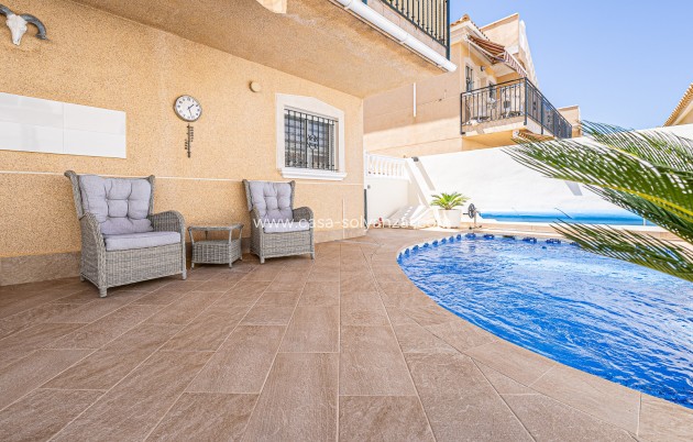 Resale - Villa - Villamartin - Montegolf