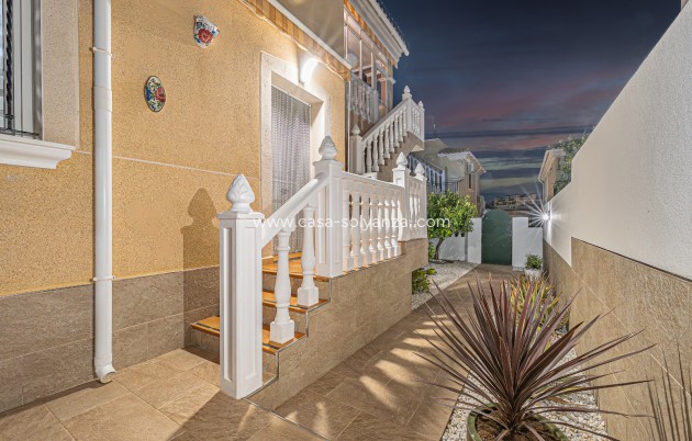 Resale - Villa - Villamartin - Montegolf