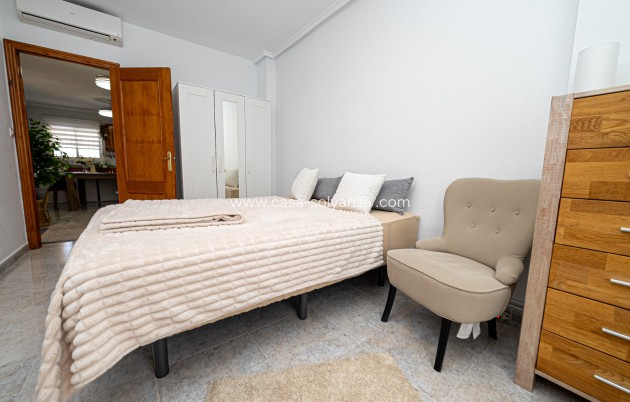 Resale - Villa - Villamartin - Montegolf