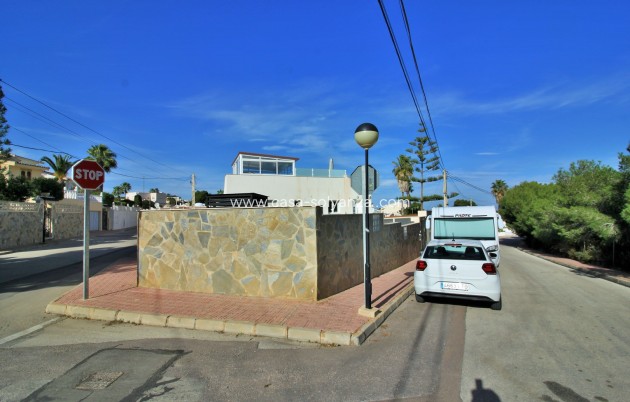 Herverkoop - Villa - Villamartin - Villamartín