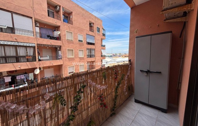 Resale - Apartment / flat - Torrevieja - Playa del Cura
