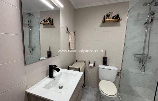 Resale - Apartment / flat - Torrevieja - Playa del Cura