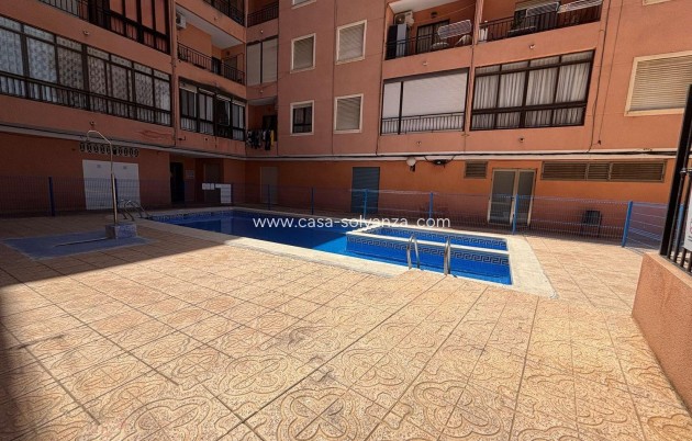 Resale - Apartment / flat - Torrevieja - Playa del Cura