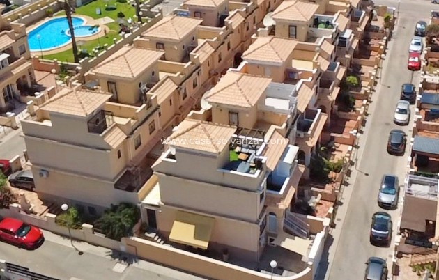 Resale - Townhouse - Orihuela Costa - Villamartín