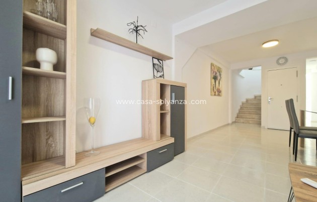 Resale - Apartment / flat - La Nucía - Costa Blanca