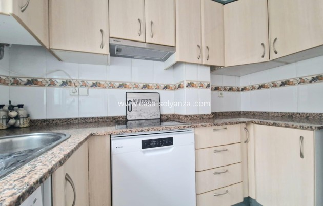 Resale - Apartment / flat - La Nucía - Costa Blanca
