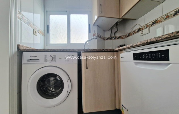 Resale - Apartment / flat - La Nucía - Costa Blanca