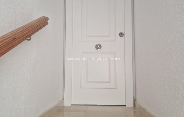 Resale - Apartment / flat - La Nucía - Costa Blanca