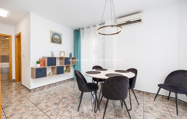 Resale - Apartment / flat - Torrevieja - Costa Blanca